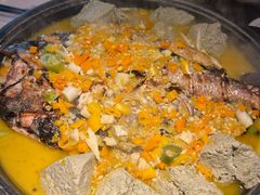 -吞鱼兽麻辣烤鱼(万达店)