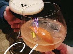 -FOUR PLAY BAR