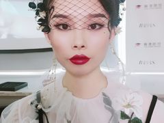 -粤港芭莎美容美发化妆学校