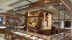 -六福珠寶(百联南方购物中心店)