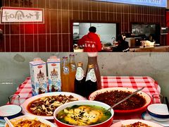 -洪霞餐馆·川菜·鲜货现炒(两江春城店)
