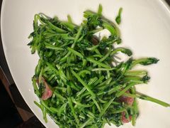 -潮界(凯德晶萃店)