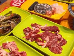 -养牛邓·潮汕牛肉海鲜自助火锅(广州店)