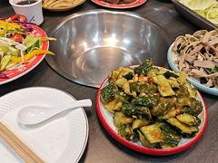 -超越炭火牛蛙火锅鸡(河东店)