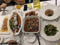 -龙船人海鲜城(长治路店)