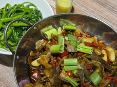 -三湘四水正宗湘菜(君峰路店)