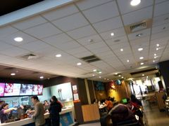 -肯德基(盘龙奥莱店)