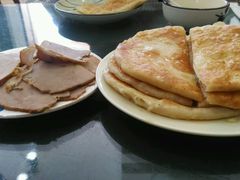 -李连贵酒家熏肉大饼(昆明街店)