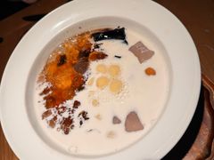 -RUXU入续糖水铺与包(卓悦中心店)