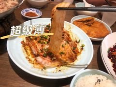 -肖四女乐山跷脚牛肉(滨江天街店)