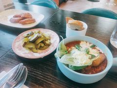 拿波里炖肉配面包-莫多多餐厅