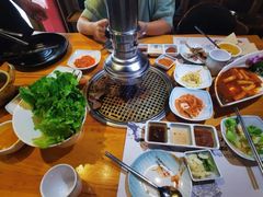 -唯成•韩国炭火烤肉 유성고기