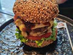 夏威夷双层击碎汉堡-FAT COW(静安寺店)