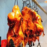 成都冒烤鸭VS北京烤鸭？