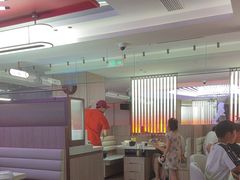 -海底捞火锅(杭州庆春路夜宵主题店)