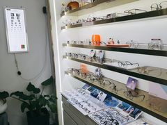 -视野联行眼镜蔡司·依视路官方授权店(顺城店)
