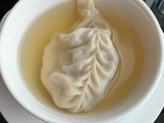 素鱼翅灌汤饺-夏宫中餐厅(静安香格里拉店)