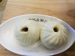 大明山珍素包-凤起龙游老面包子(凯德晶品店)