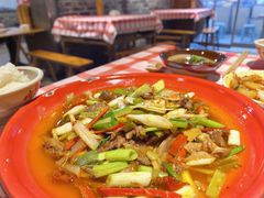 -老方桌烂蹄花川菜馆(九龙坡店)