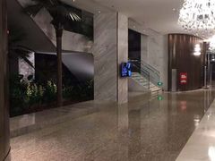 -上海虹桥西郊假日酒店