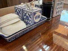 -聚笼鲜美食(凤凰街店)
