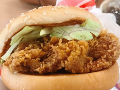 麦辣鸡腿堡套餐-麦当劳(光新乐购店)