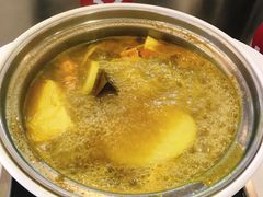 -百品聚旋转火锅(万德庄店)