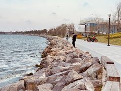 -滴水湖