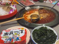 -生活如沸·顺德水牛奶火锅(大学路店)