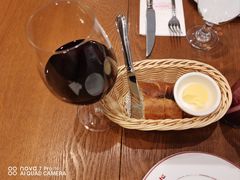 餐前包-Entrecôte 法国牛扒馆(保利·时光里店)