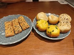 -鑫震源·苏式大虾生煎(山塘街店)