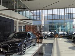 -北京宝诚宝马4S店