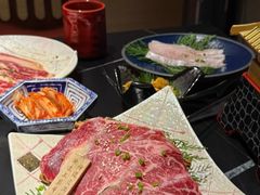 -山川小町·极番烧肉(新地假日广场店)