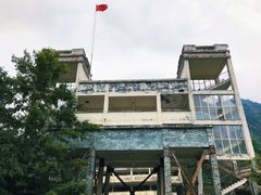 -四川汶川特大地震漩口中学遗址