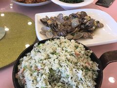 -侬佳蒸菜馆(听潮店)