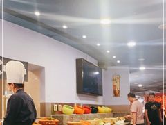 自助取餐区-海神诺富特大酒店-旋宫50旋转餐厅
