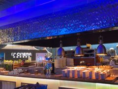 -曼格活海鲜·牛排自助(光明蓝鲸店)