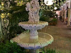 -Osteria Garden 生蚝花园餐厅(原进贤路店)