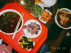 -吾穆勒蓬灰牛肉面·清真(北滨河中路店)