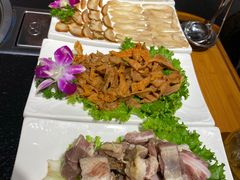 -阿鹏故事野生菌火锅(双廊古镇店)