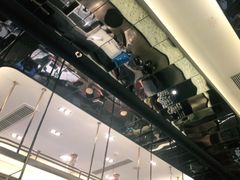 -捞王锅物料理(上海世茂广场店)