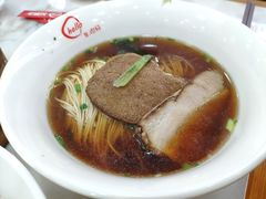 焖肉素鸡面-老盛兴汤包馆(大华二路店)