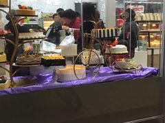 -华荣西饼屋(永护店)