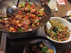 -富正毅三下锅·湘西韵味(天门山索道店)
