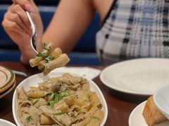 意大利粗型管状面配黑松露汁-Bistro 63 创意融合料理(广粤天地店)