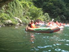 -安吉龙王山峡谷漂流