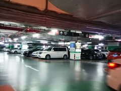 -龙湖虹桥天街-停车场