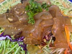 -一口猪海鲜浑锅·东北家常菜