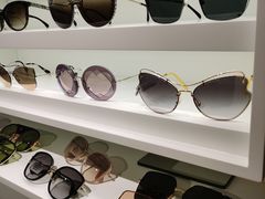 -目艮眼镜SHOWROOM(品牌集合店)