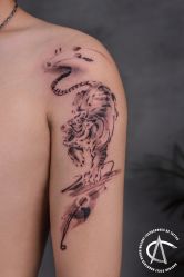-AC TATTOO 纹身